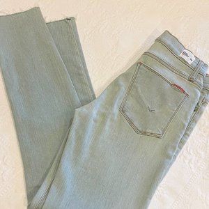 Hudson Barbara High Waist Straight Leg Raw Ankle Jeans size 26, light wash
